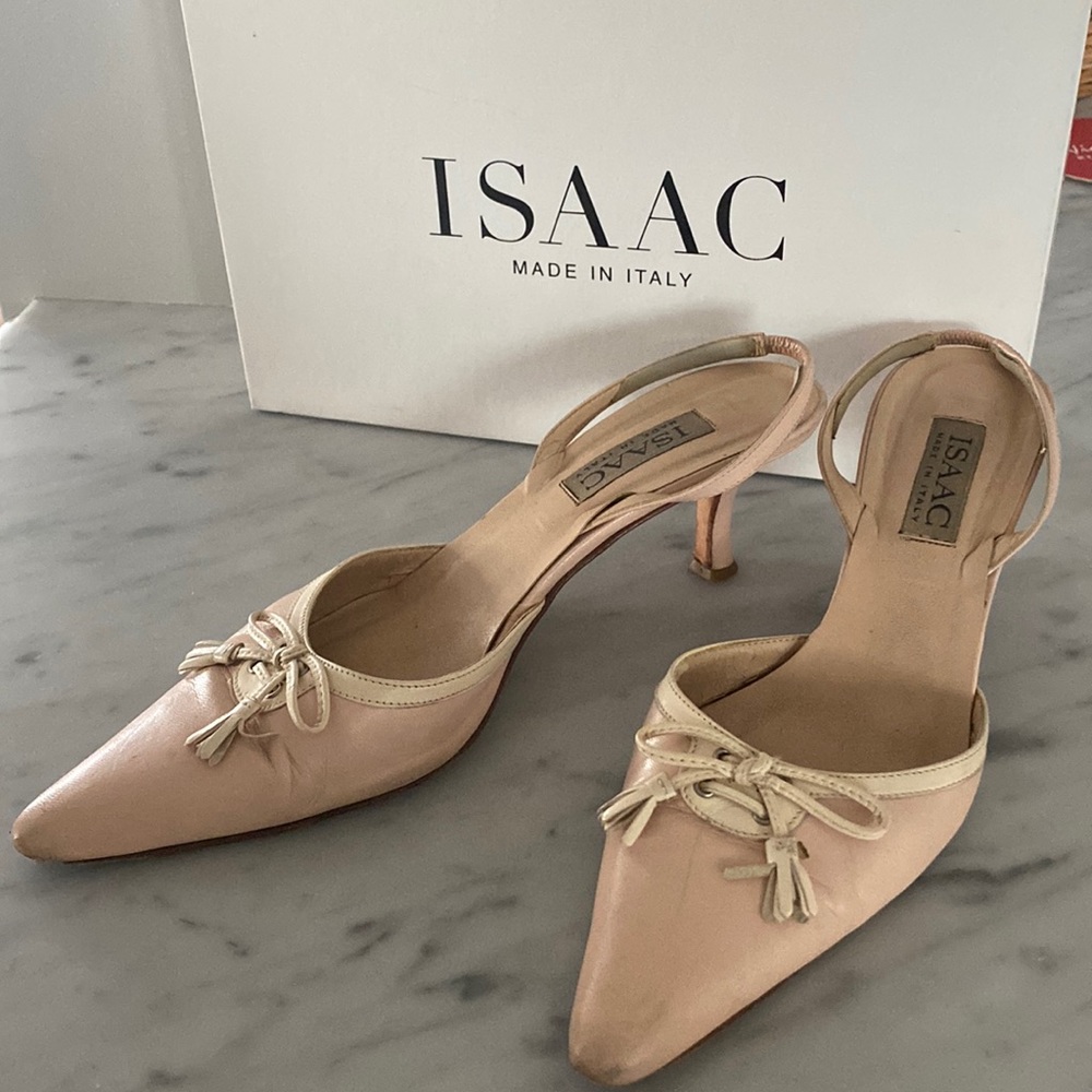 Vintage (early 90’s) Blush (pale pink) “Isaac” sling backs.